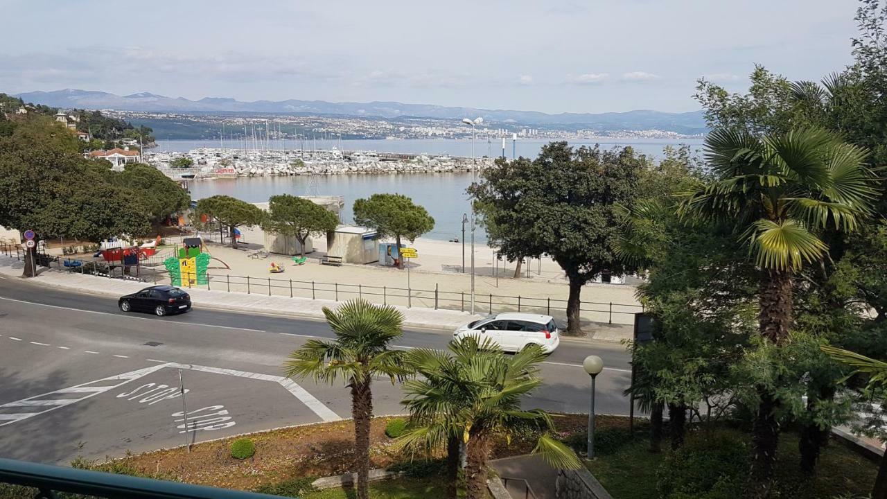 Apartment Opatija-icici *